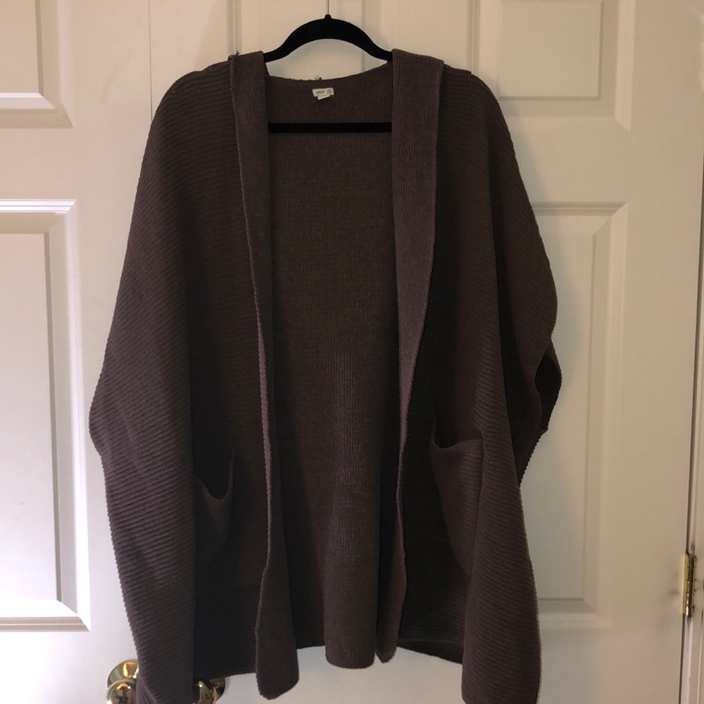 Aerie poncho